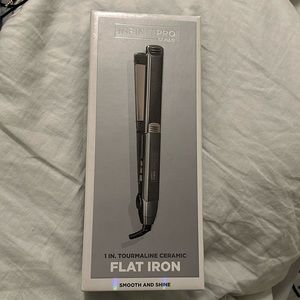 INFINITIPRO BY CONAIR Tourmaline Ceramic 1-inch Flat Iron